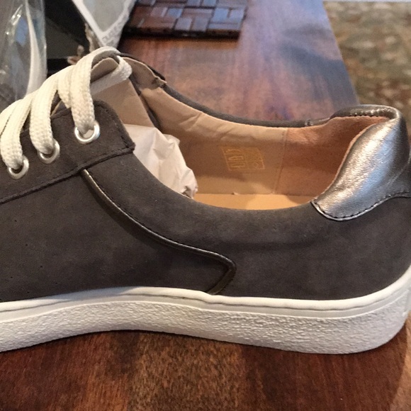 Mint Velvet NEW Star Trainer Shoes Size 40/7 - Picture 7 of 8